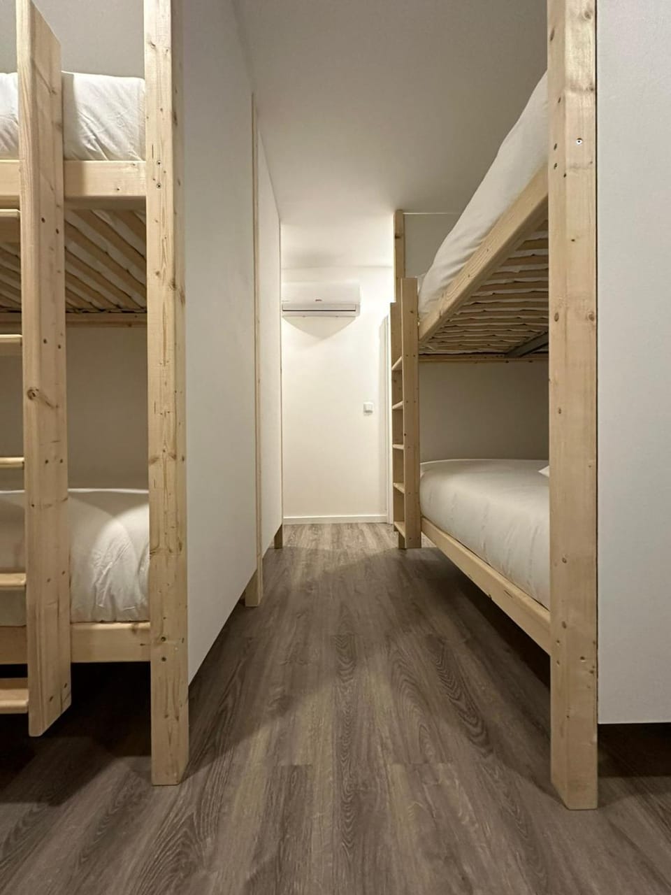 Bed, Bedroom, bunk bed