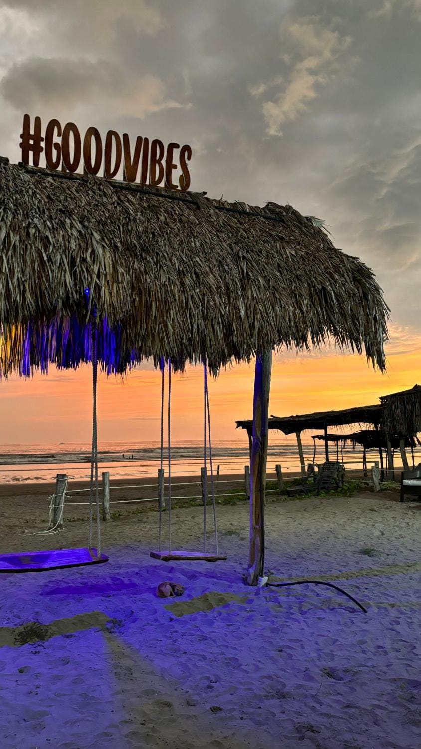 Natural landscape, Balcony/Terrace, Beach, Evening entertainment, Logo/Certificate/Sign, Sea view, Sunrise, Sunset