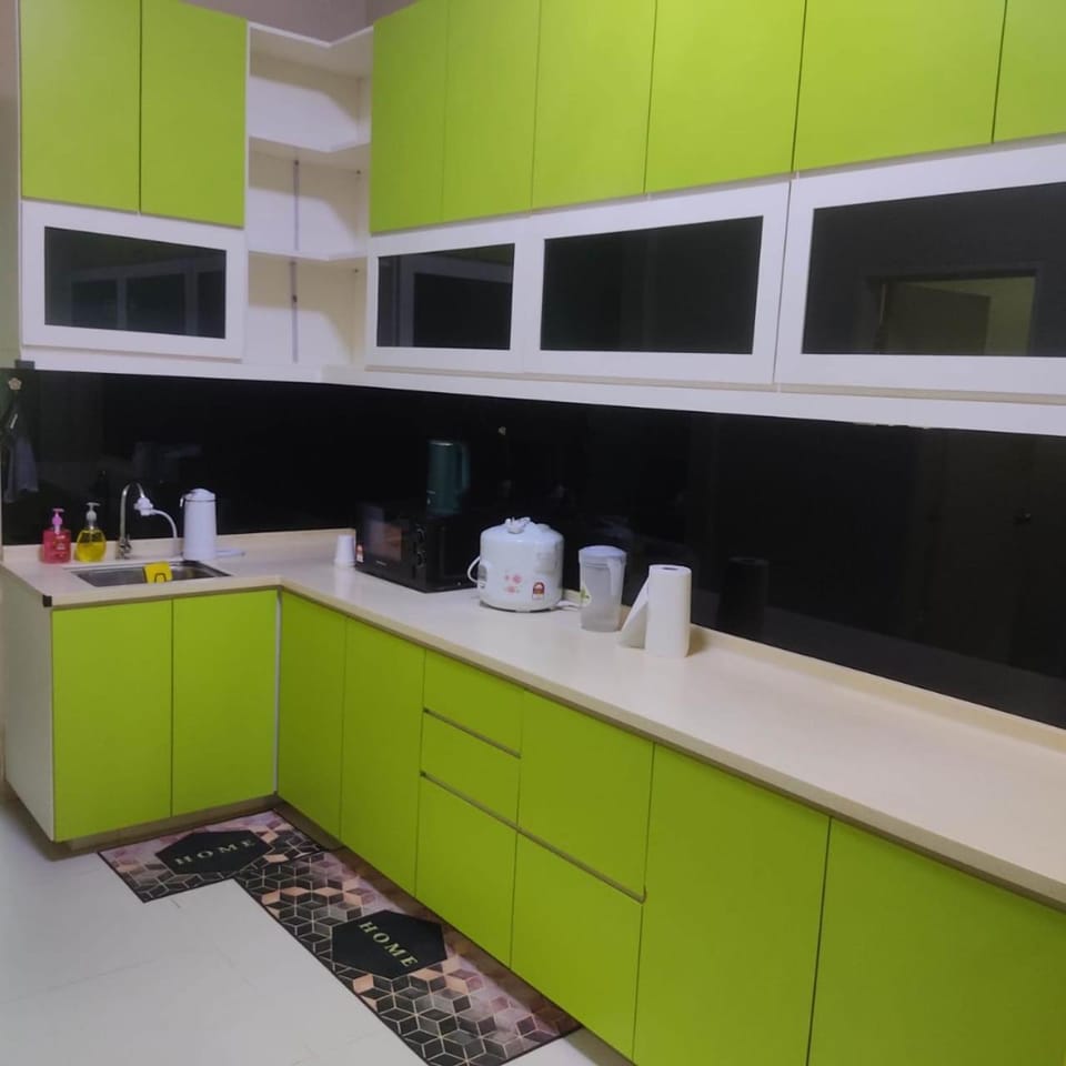WeJDAN TWO POINT O WHOLE HOUSE BUT BUDGET PARTIAL BOOKING 2ROOMS 2BATHROOMS AND NEVER MIX WITH OTHERS AND YOUR TEAM ONLY BALIK PULAU, PENANG ISLAND House in Bayan Lepas