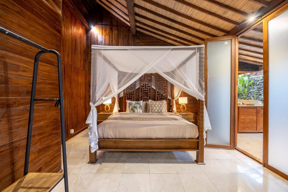 Charming 4BR Wooden Villa with Lush Garden Oasis by Santi mnagement Villa in North Kuta