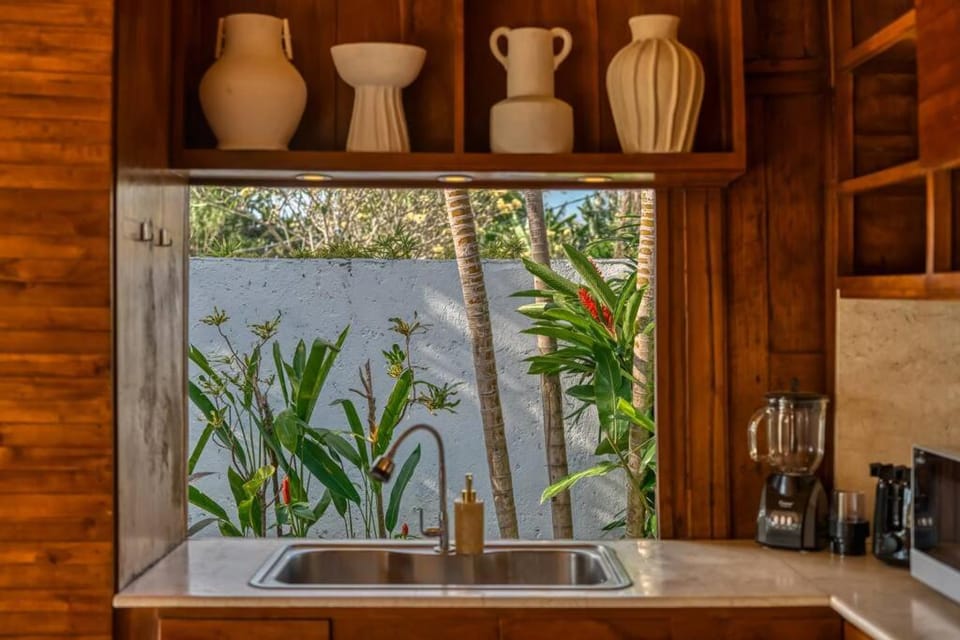 Coffee/tea facilities, Kitchen or kitchenette