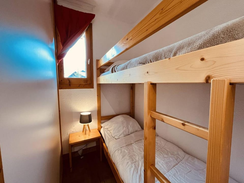 Vallandry: Apt 2 pièces 34m², 4 pers, proche pistes et centre, casier à skis - FR-1-757-118 Apartment in Landry