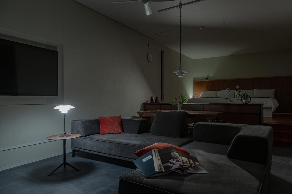 TV and multimedia, Living room, Seating area