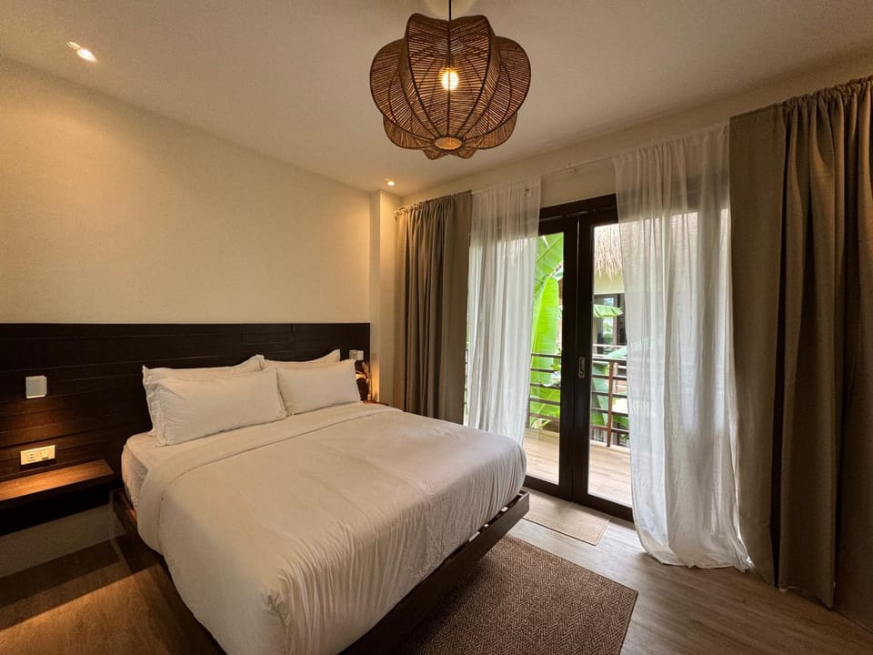 Caracoa Resort Hotel in General Luna