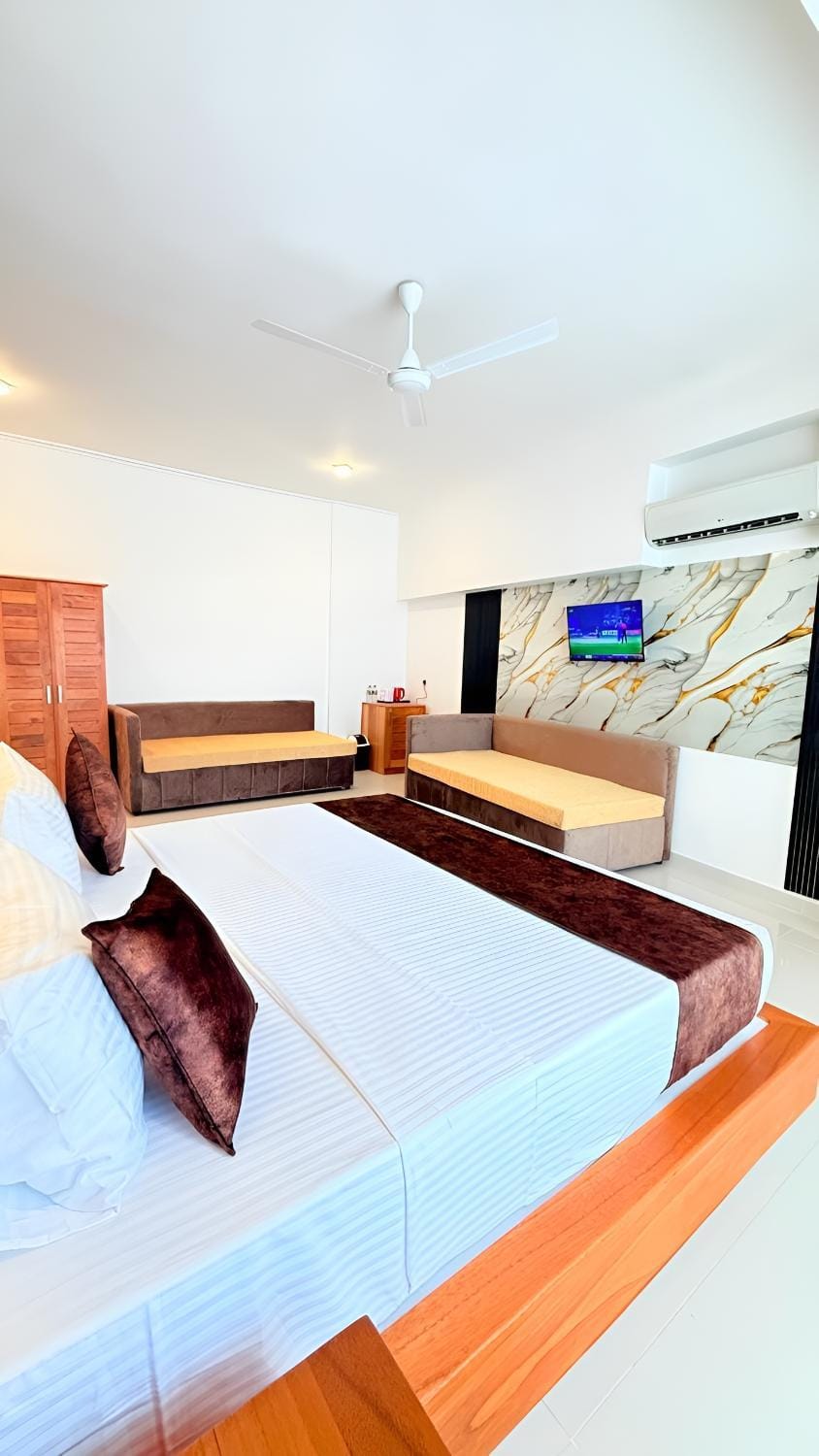 Sevonra Beach Resort Hotel in Southern Province