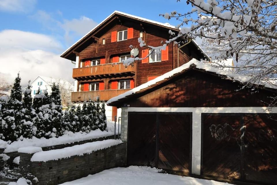 Property building, Winter