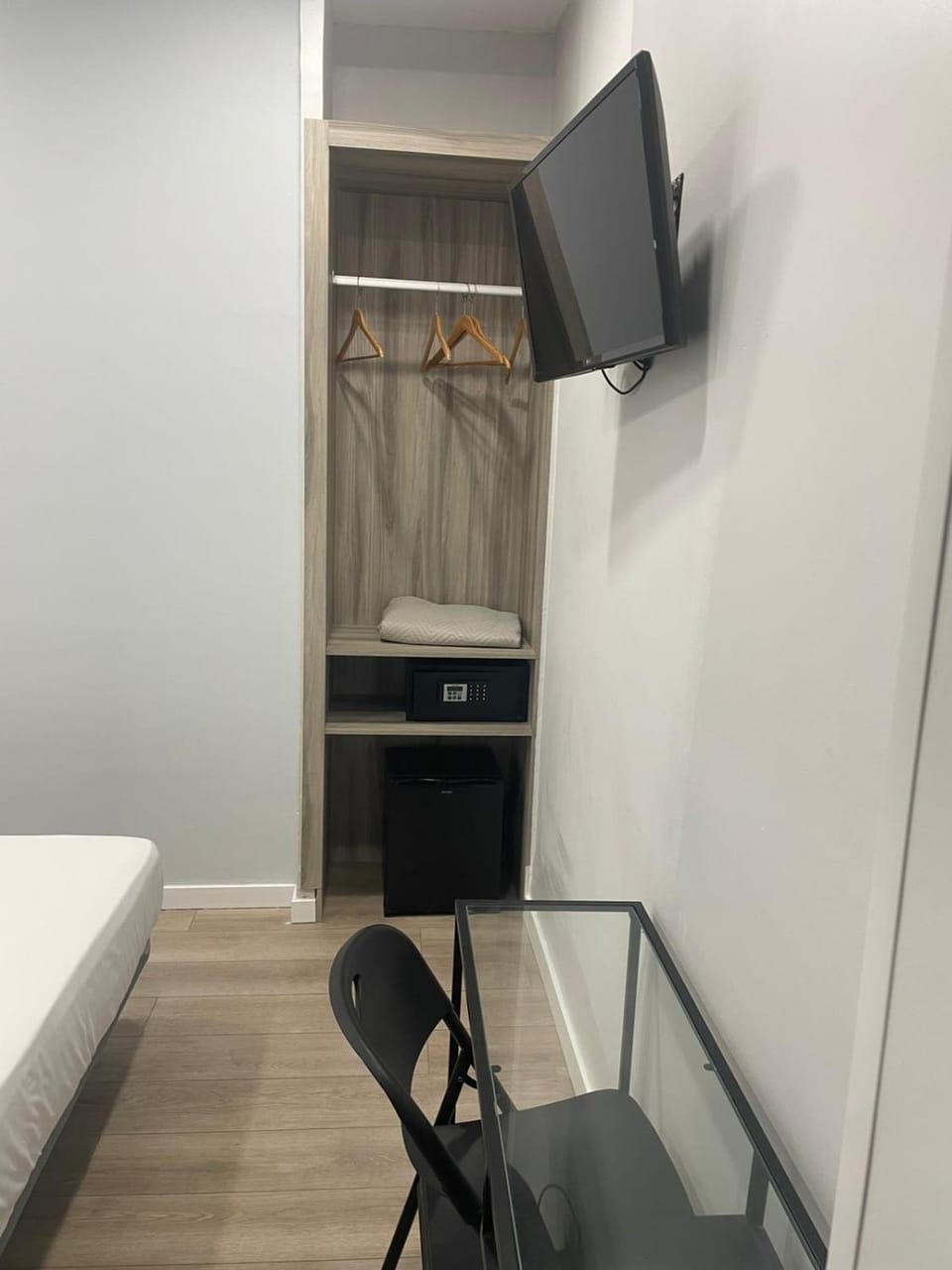 CH Otello Rooms I - Madrid Bed and Breakfast in Centro