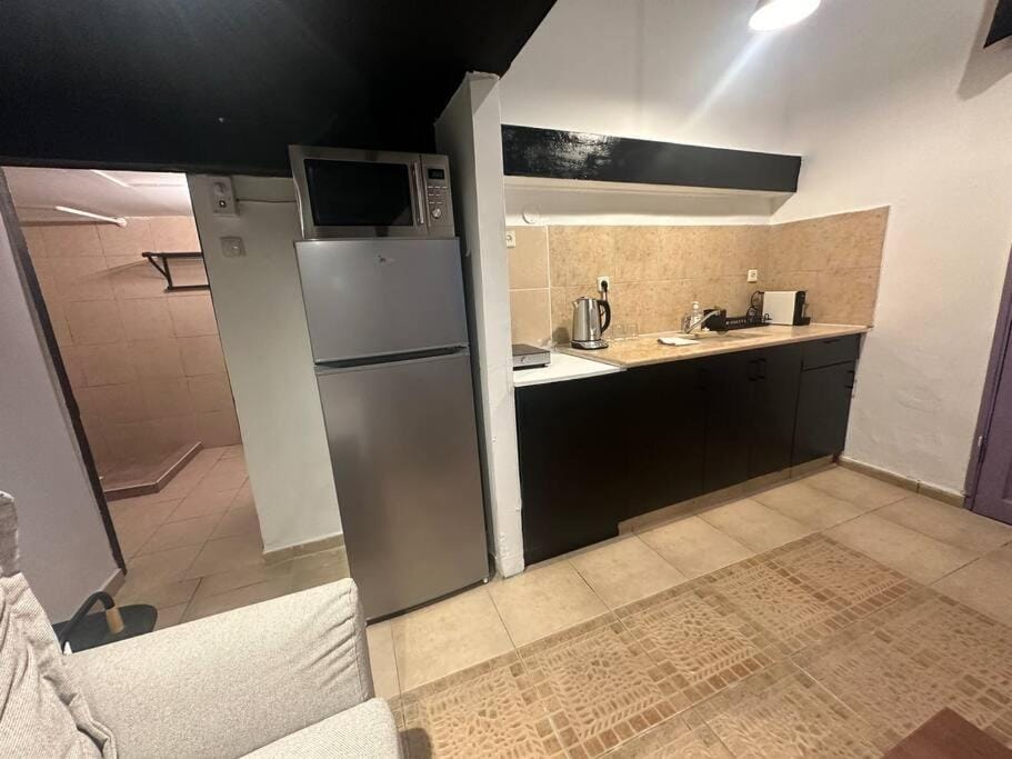 2 Carmel Market studio Apartment in Tel Aviv-Yafo