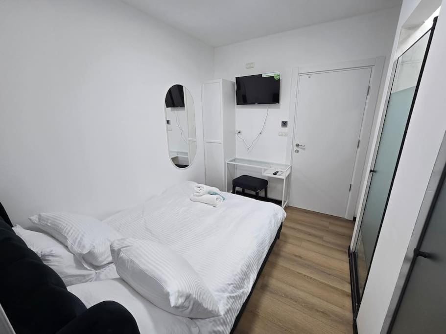 Ryo 37 דירת נופש מושלמת מרחק 5 דקות מחוף הים Apartment in Tel Aviv District
