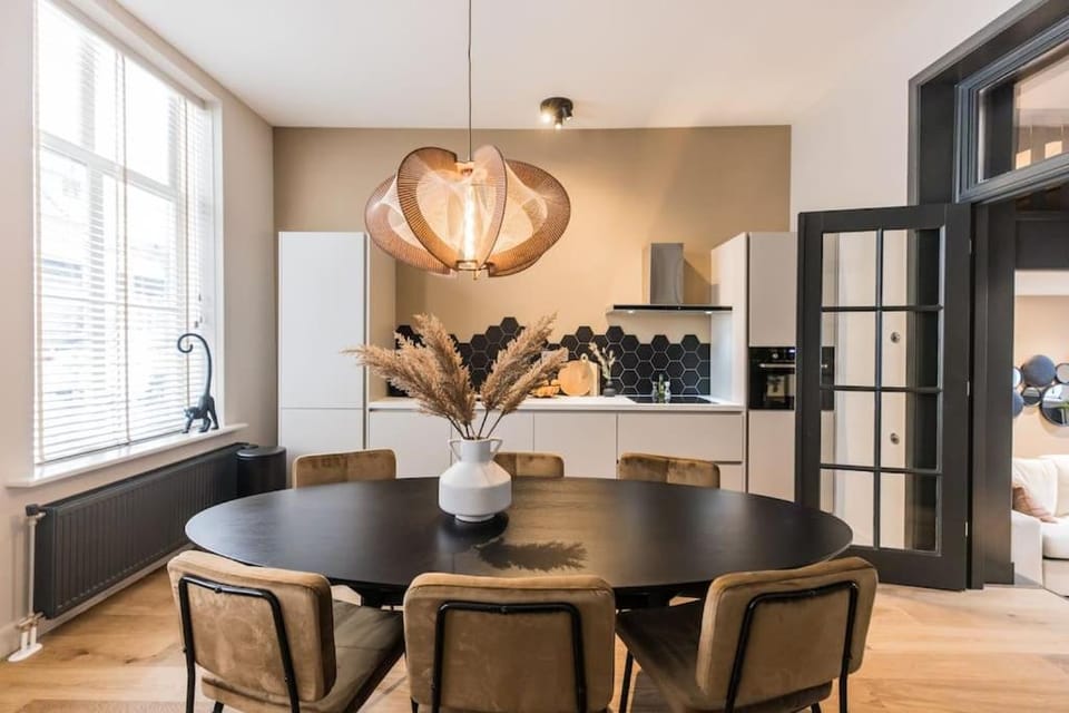 Haya Historic - Malbec Apartment in The Hague