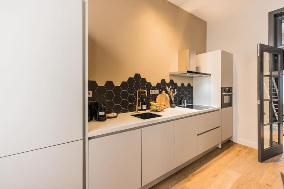 Haya Historic - Malbec Apartment in The Hague