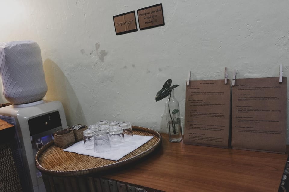 Property building, Restaurant/places to eat, Coffee/tea facilities, Breakfast