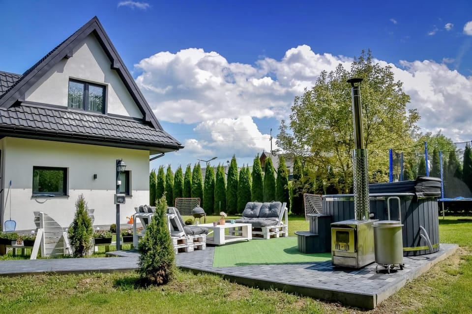 Property building, Garden, Hot Tub, Hot Tub