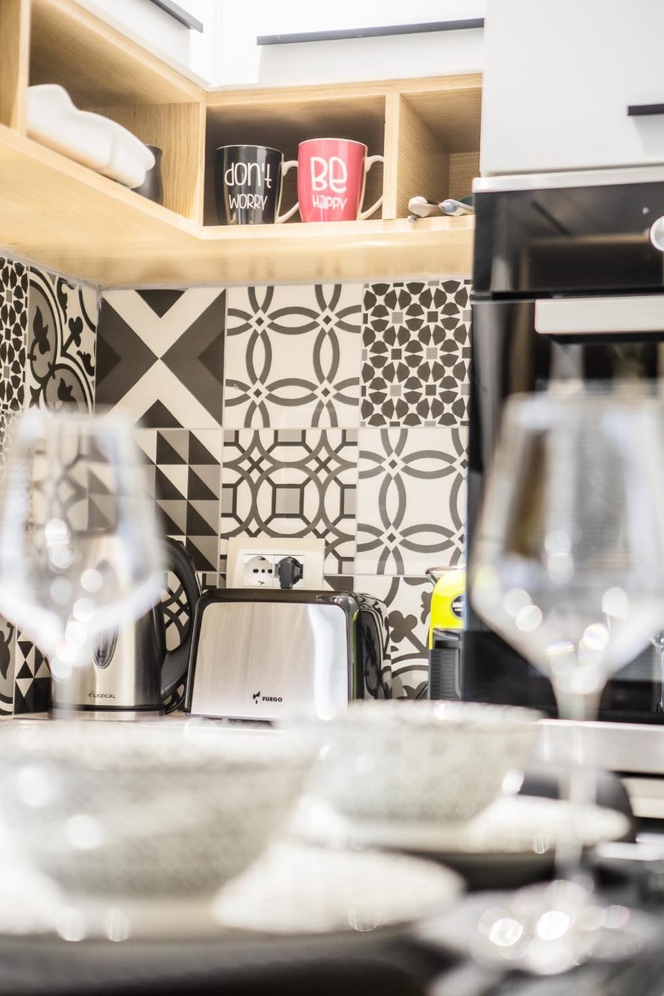 Matisse No16 - City Center Studio Apartment in Tirana