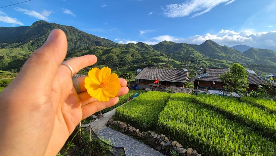 Nearby landmark, Spring, Day, Natural landscape, Mountain view