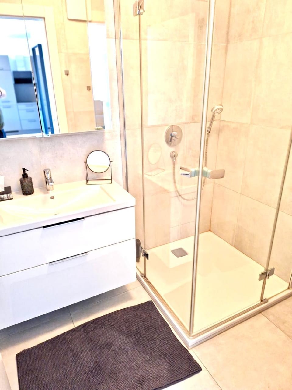Shower, Bathroom
