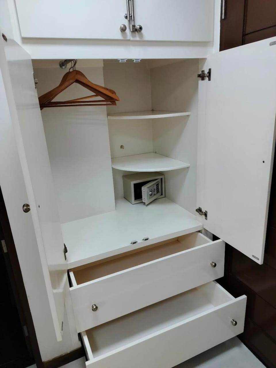 wardrobe