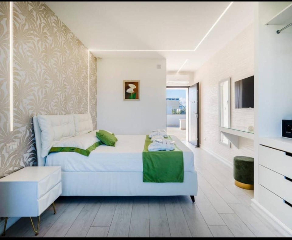 Suite La PerlaNera- TorreCanne Bed and Breakfast in Torre Canne