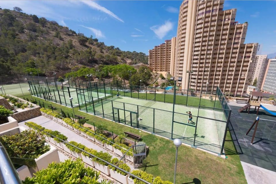 Tennis court
