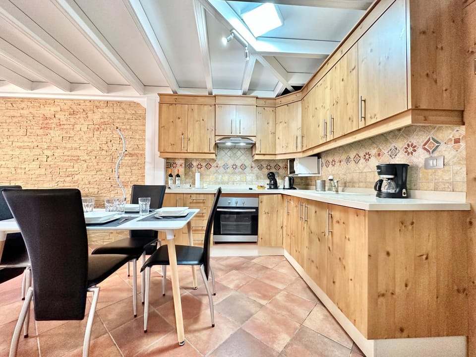 Dining area, oven, stove, kitchen