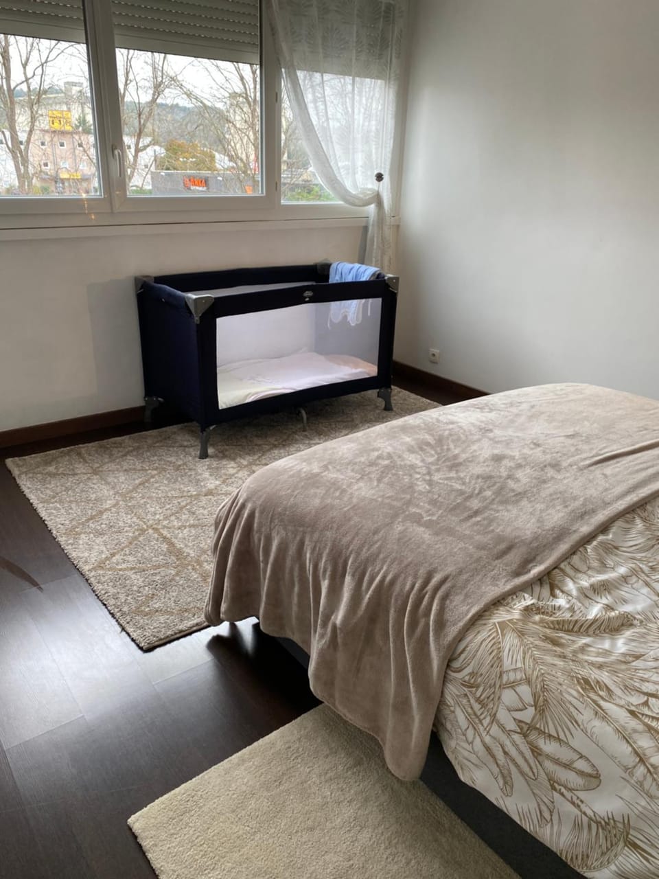 Appartement de 52 m ,lumineux et spacieux Apartment in Île-de-France