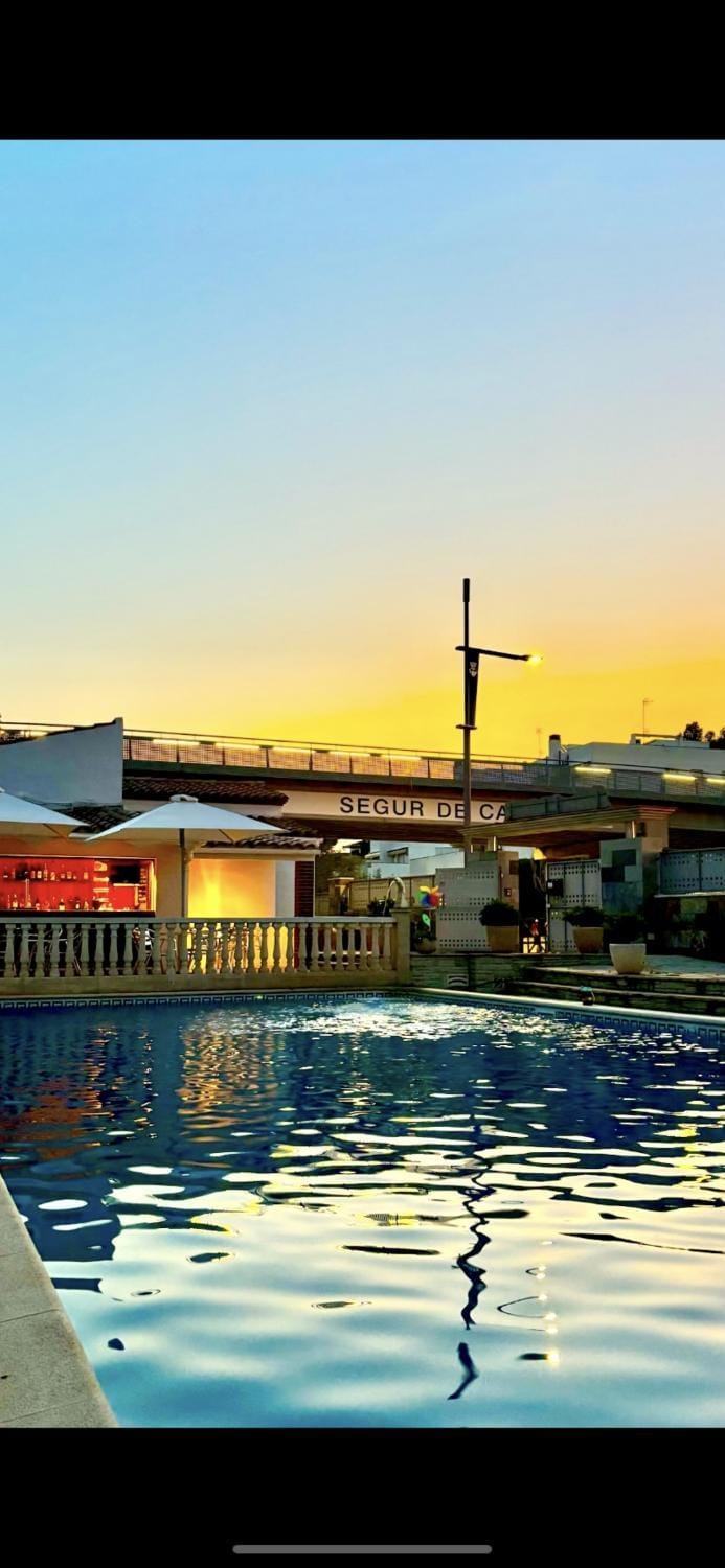 Hostal Lleida Bed and Breakfast in Baix Penedès