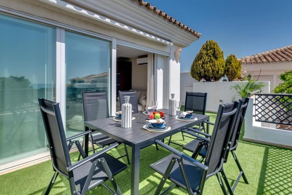 Day, Balcony/Terrace