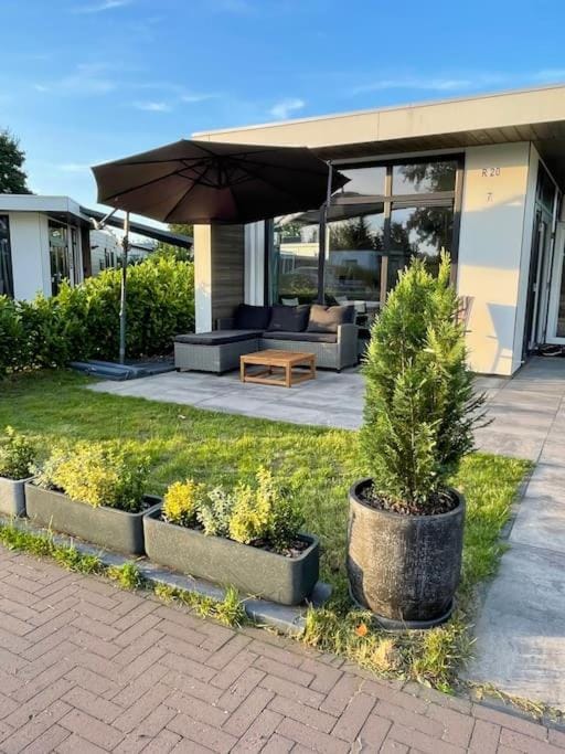 LUXUS Cube in Lathum, nähe Arnheim Apartment in Gelderland, Netherlands