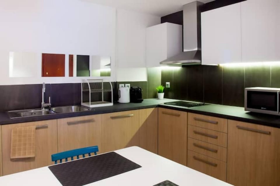 Kitchen or kitchenette, kitchen
