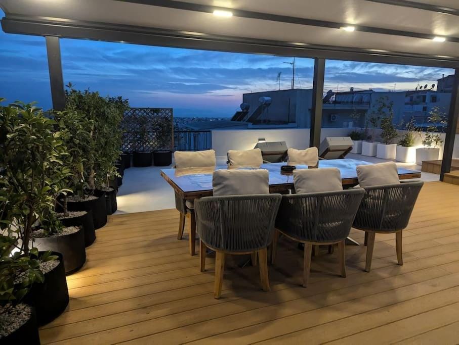 Loft with Panoramic View near the center of Athens Apartment in Athens