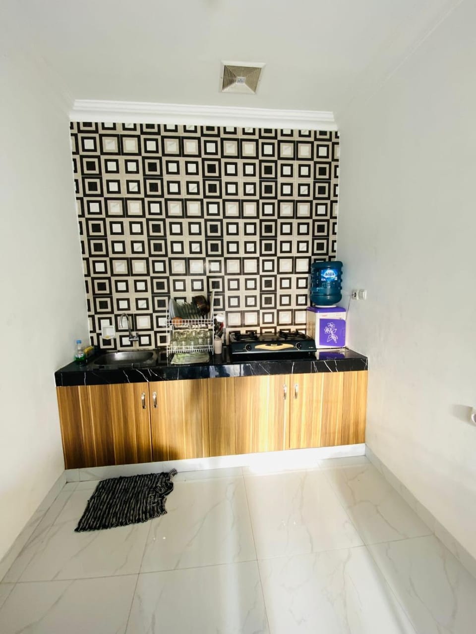 Kamar no 2 Bed and Breakfast in Cisarua