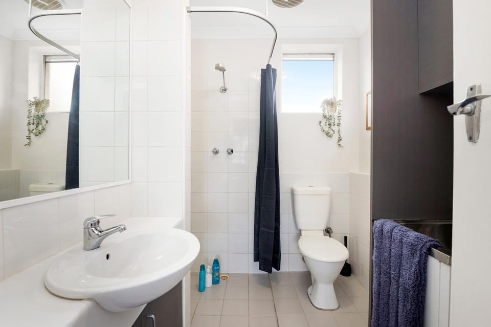 6 Cute Cunningham close to Subiaco - sleeps 2 Apartment in Perth