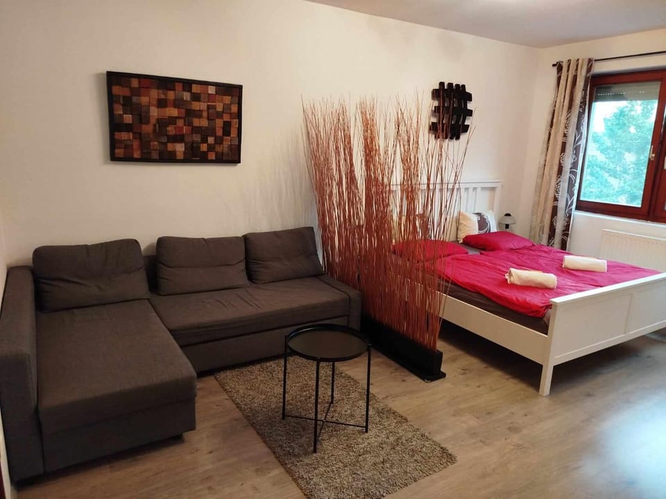 Bed, Living room, Bedroom