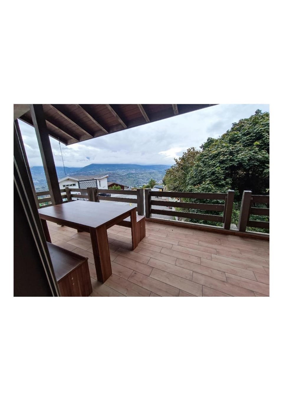 Balcony/Terrace, Mountain view