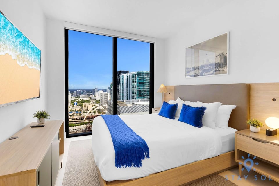 Luxury Apartment 3 Bedrooms Pool Gym Views & More Apartment in Miami