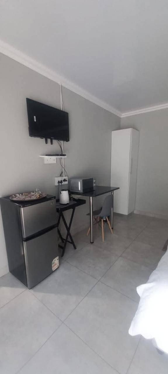 Ammigos Guesthouse Bed and Breakfast in North West, South Africa