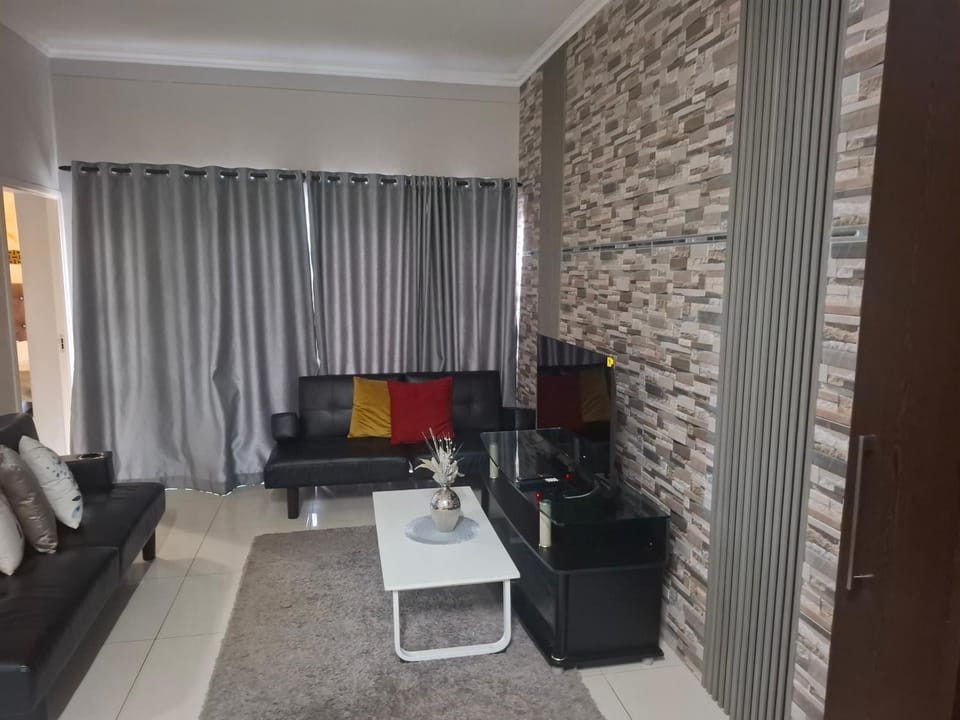 Majestic Umhlanga Suite Apartment in Umhlanga