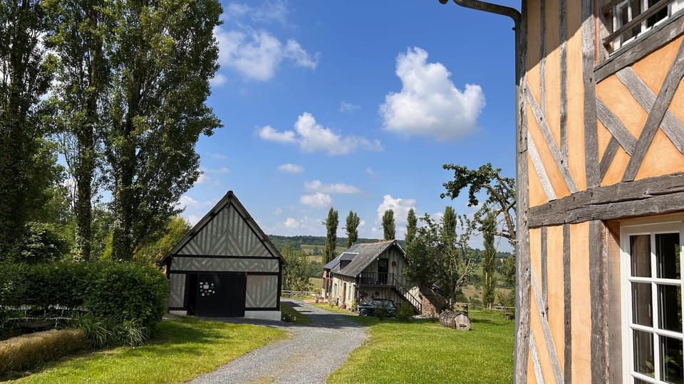 Property building, Natural landscape, Garden view