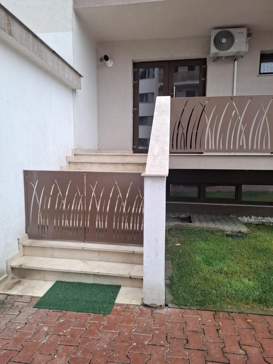 Garsoniera zona ISU Bistrita Apartment in Romania
