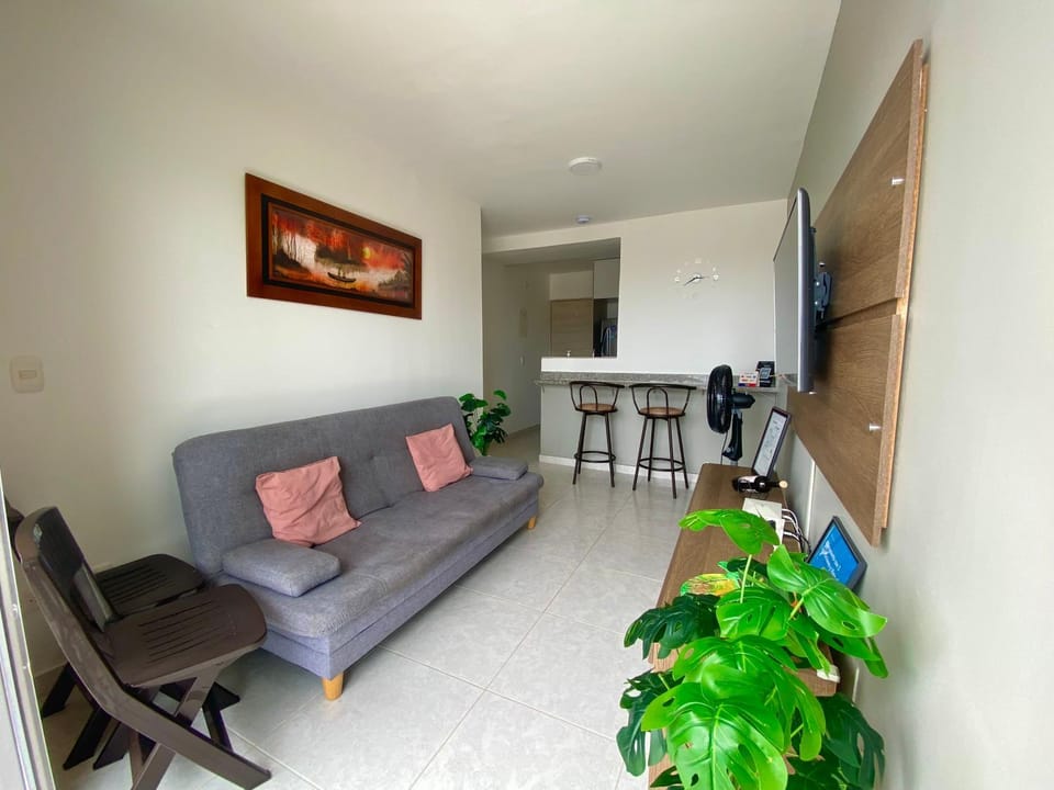 Communal lounge/ TV room, TV and multimedia, Living room