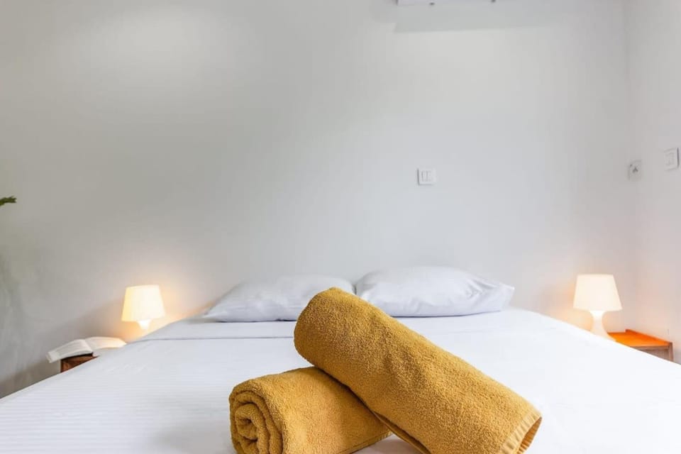 L'Emeraude - Calm - Beach - WIFI Apartment in Antibes