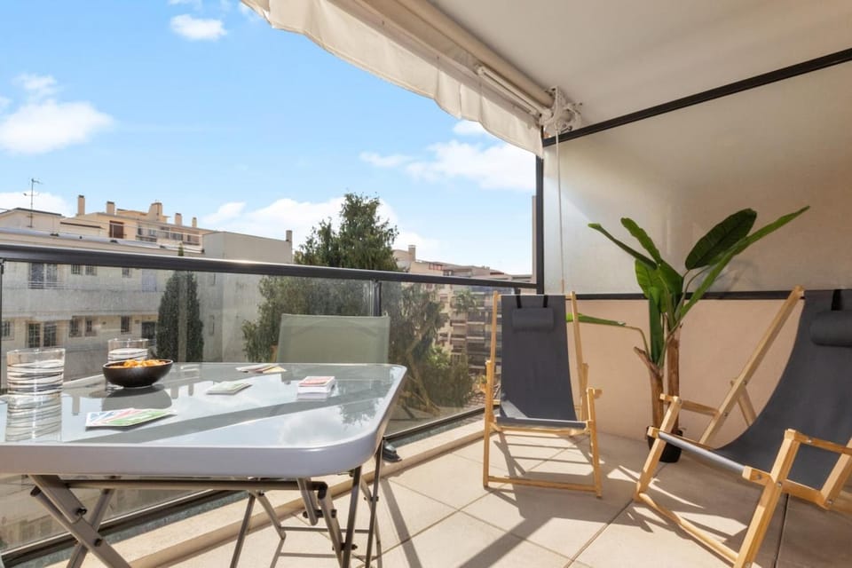 L'Eden - Quiet - Parking - WIFI - Beach Apartment in Antibes