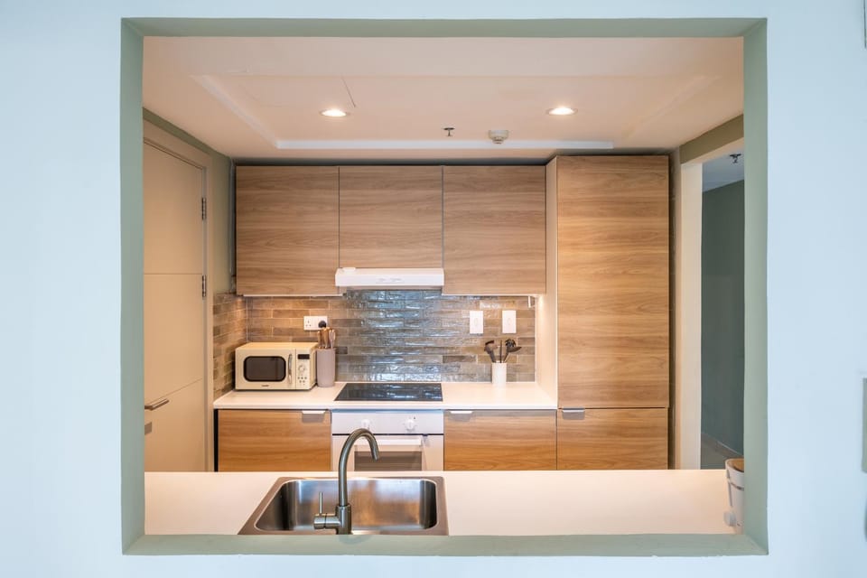 Kitchen or kitchenette, kitchen