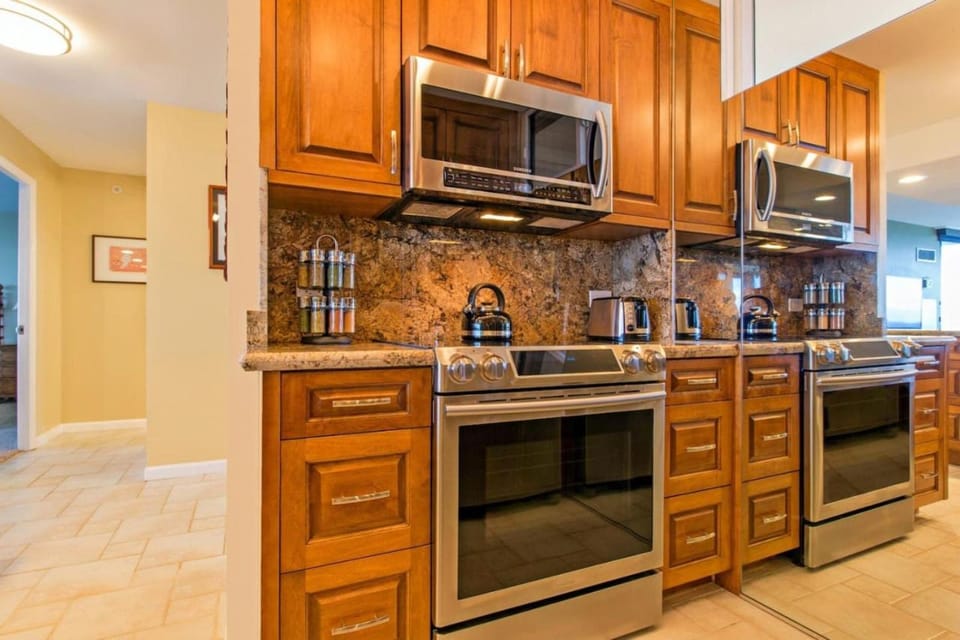 Kitchen or kitchenette, oven, stove, toaster