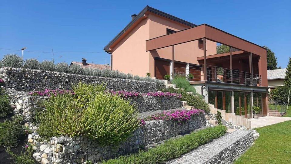Property building, Garden, Garden view