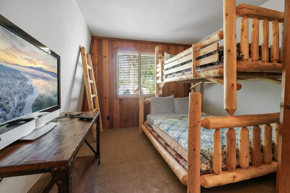TV and multimedia, Bedroom, bunk bed