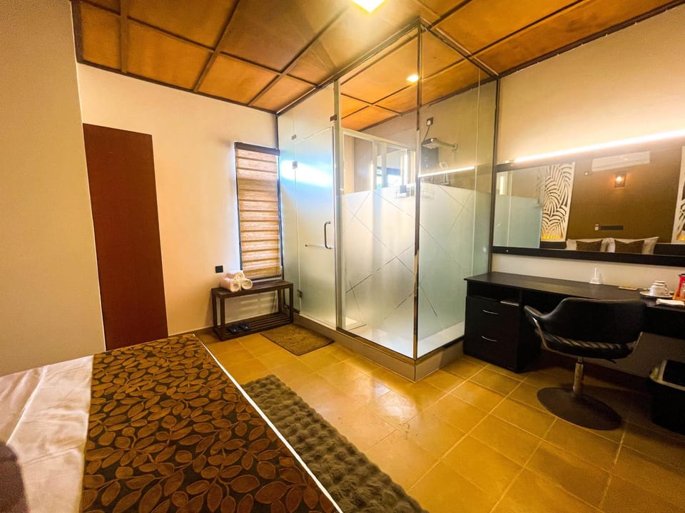 Cruzian Bliss Apartment in Negombo