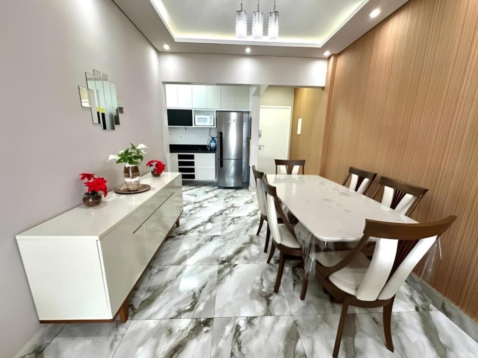 Living room, Dinner