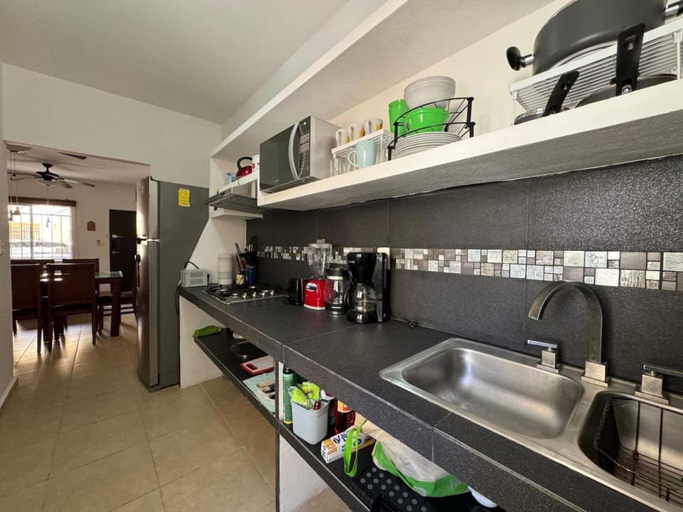 Cozy groundfloor apartment Great location WiF Apartment in Playa del Carmen