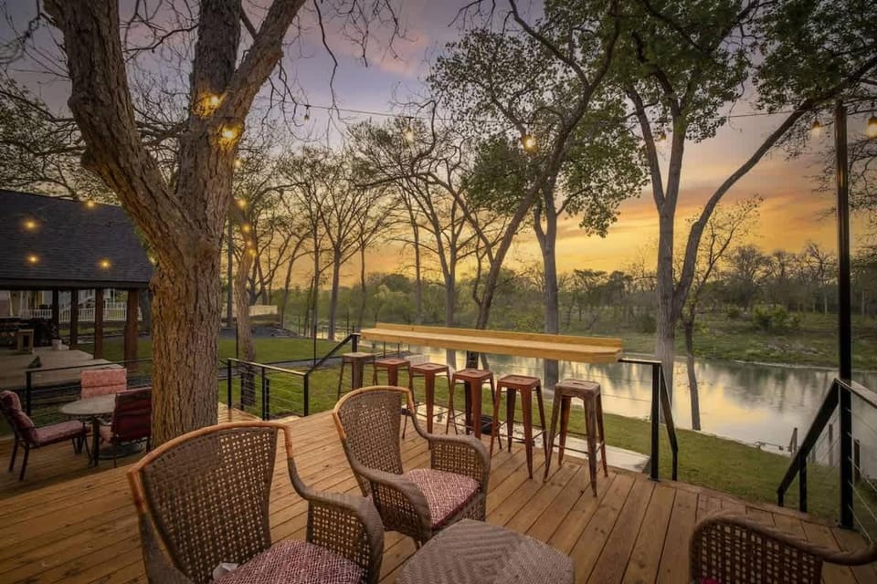 LD 435 Twilight Point House in New Braunfels